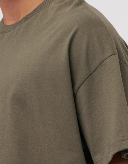 Drop Shoulder Relaxed Box Fit T Shirt