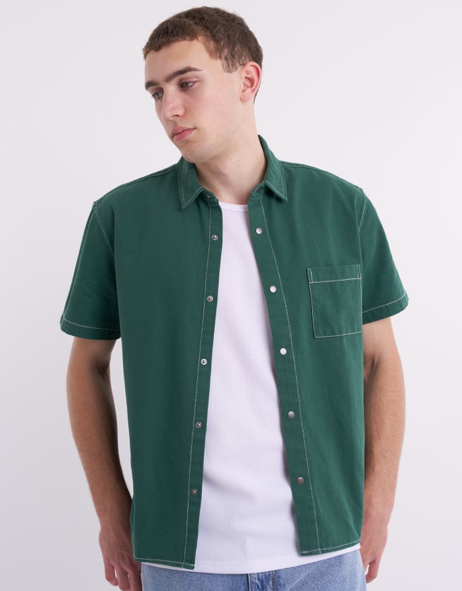 Contrast Stitch Short Sleeve Shirt in Green | Hallensteins AU