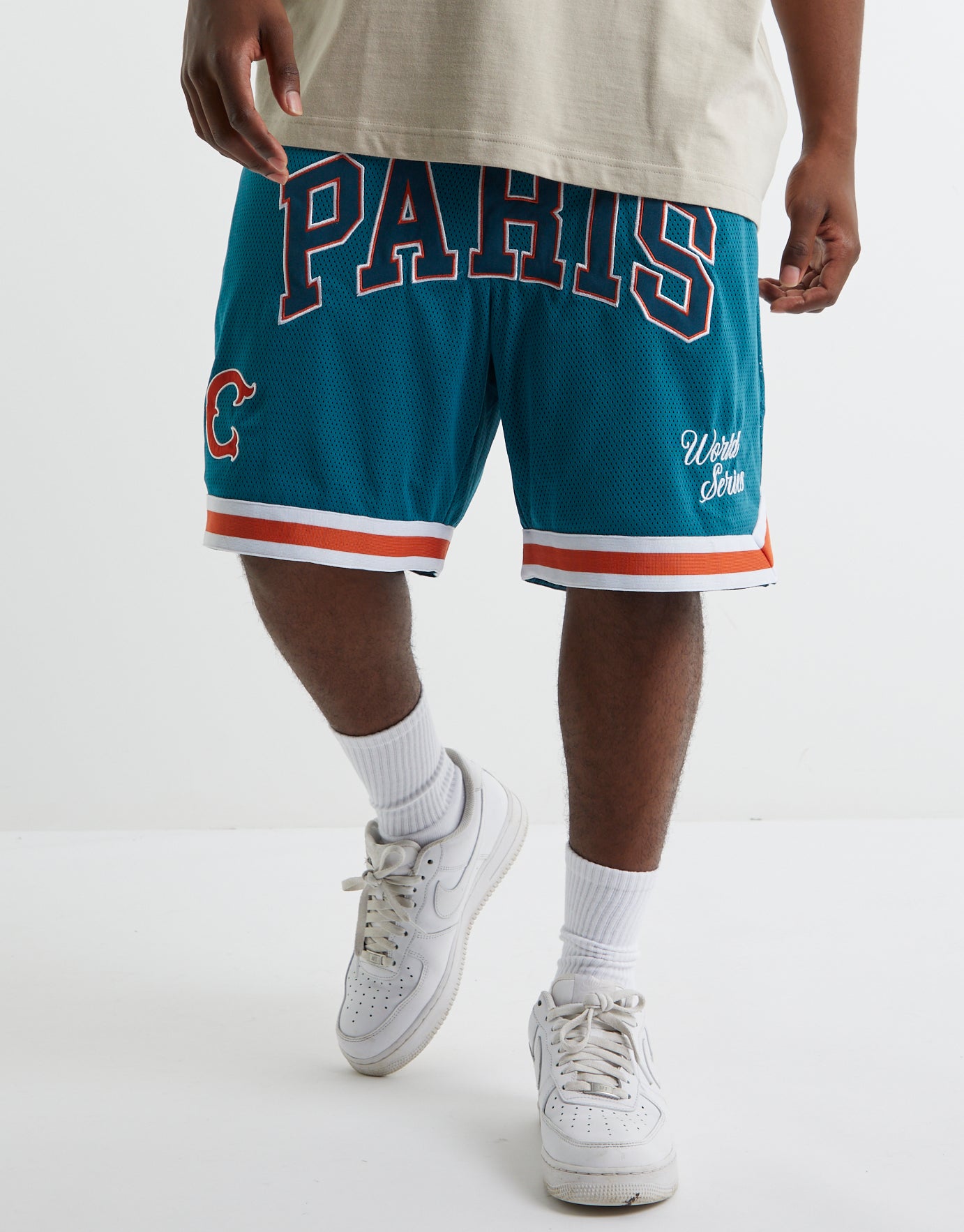Nike Short Pants Basketball M(170/76A), Men's Fashion, Bottoms, Shorts on  Carousell