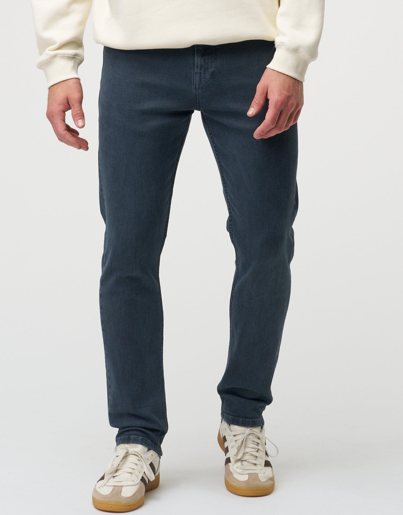 Men's Tapered Jeans & Straight Jeans | Hallenstein Brothers