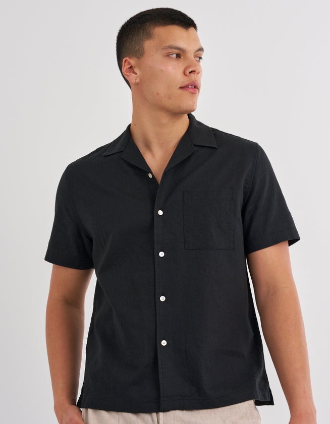 Cuba Linen Blend Short Sleeve Shirt in Black | Hallensteins US