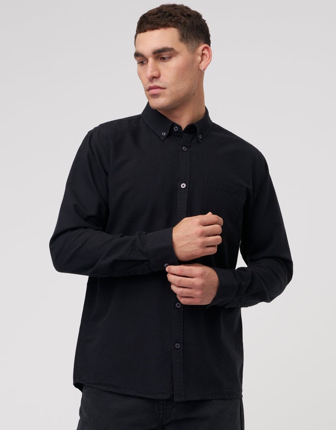 Oxford Long Sleeve Casual Shirt in Black | Hallensteins NZ