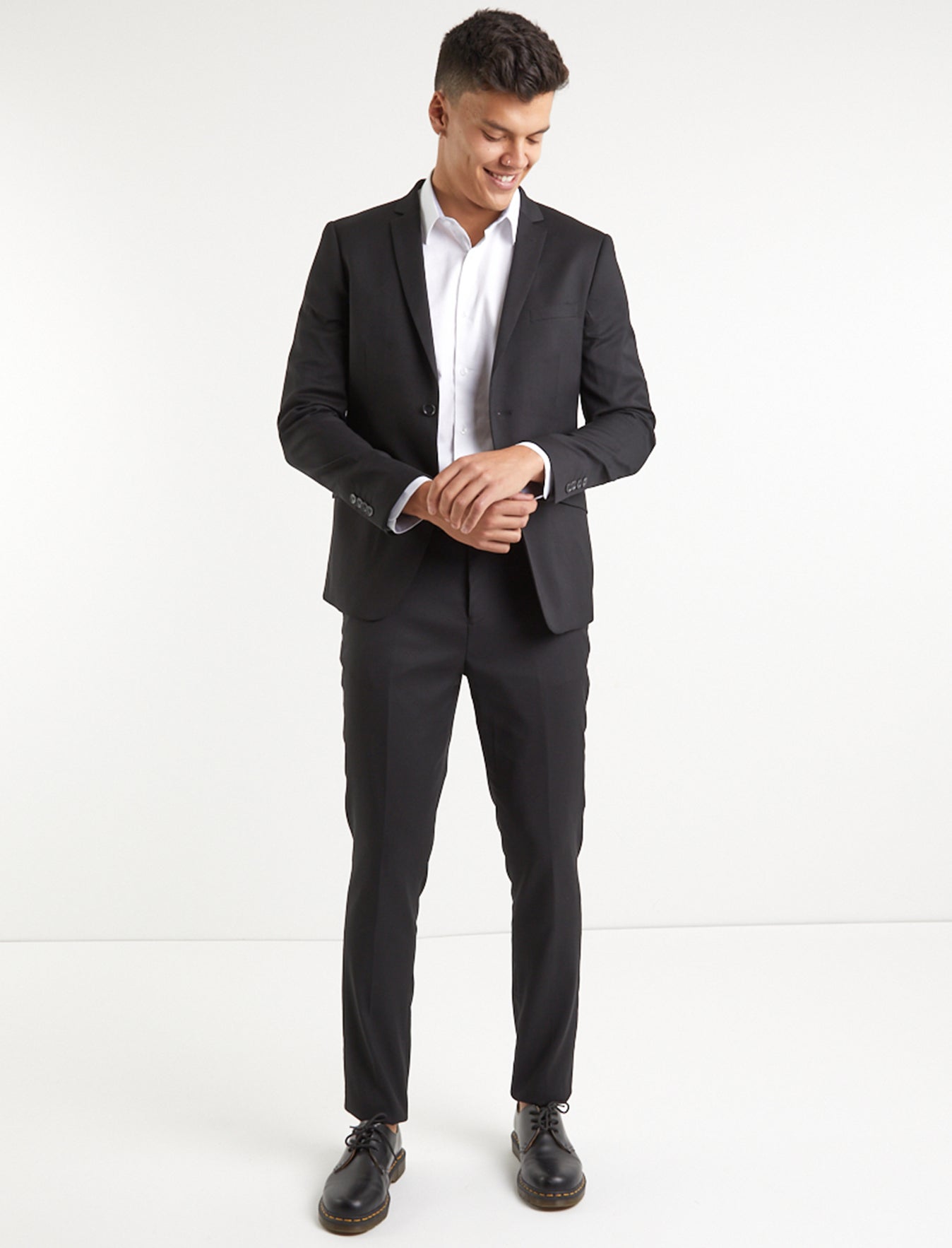Slim Fit Suit trousers - Beige/Checked - Men | H&M IN