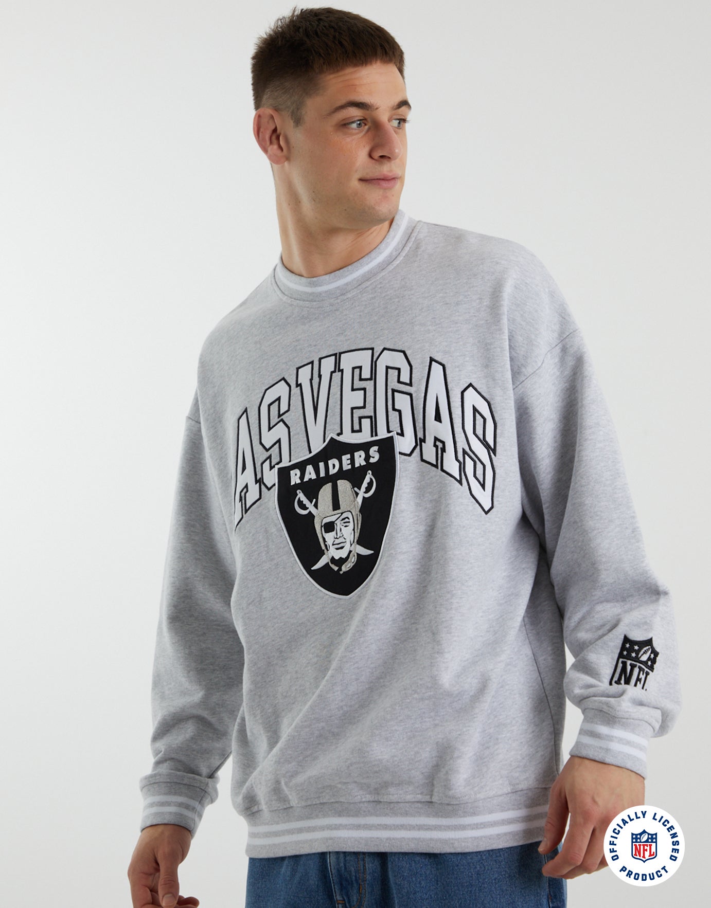 Nfl Las Vegas Raiders Crew Sweat in Snow Marle