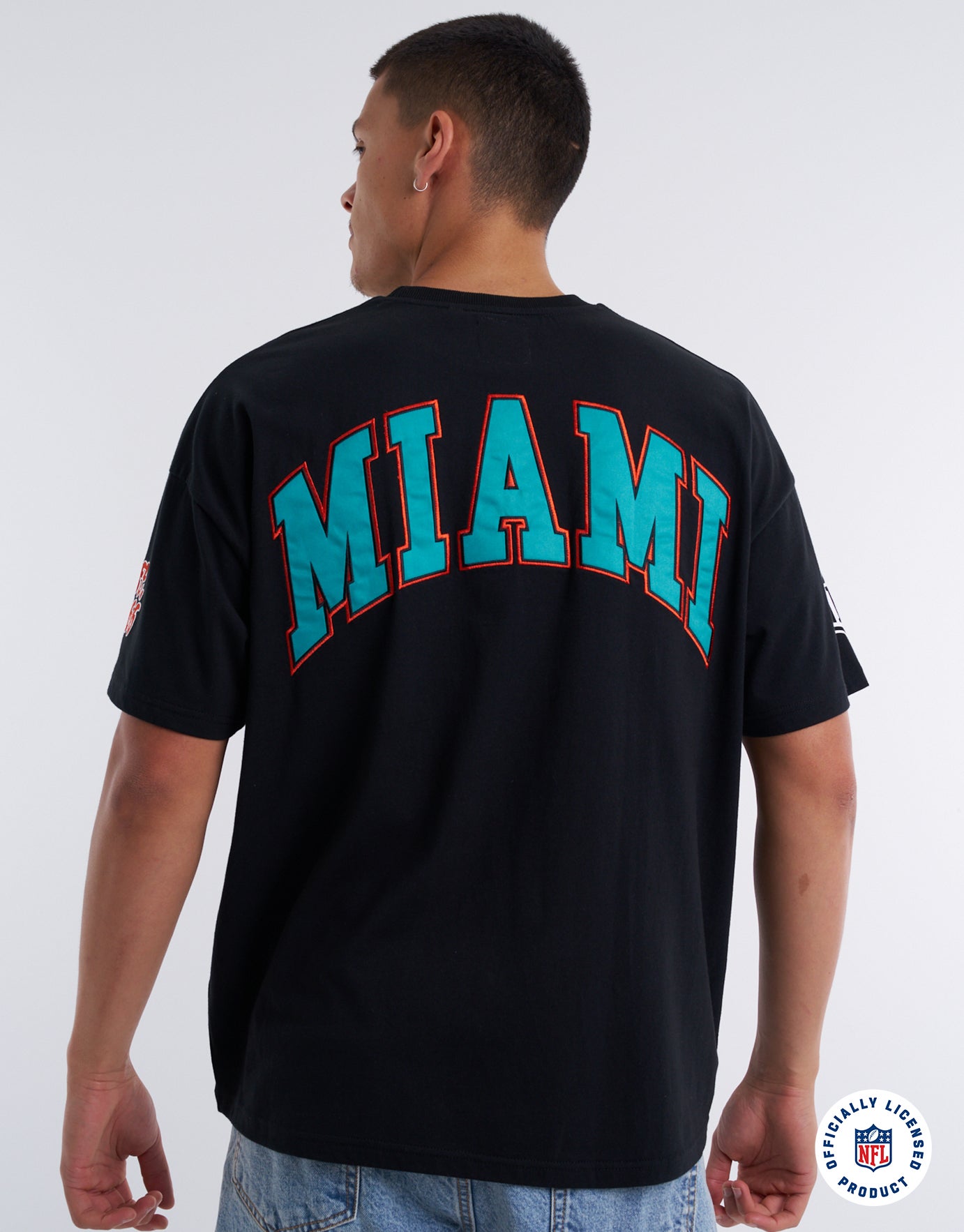 Black miami sales dolphins t shirt